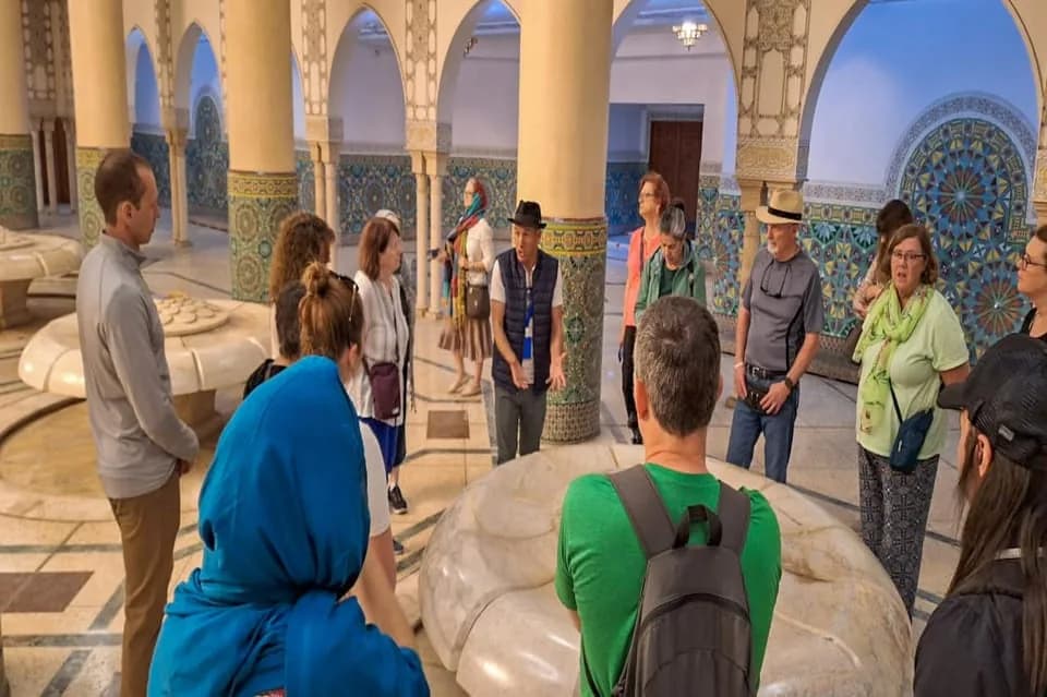 Interior de la mezquita Hassan II